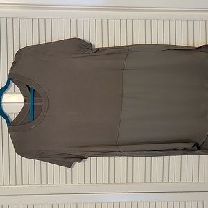 Massimo olive green short sleeve tunic tee, Size XL